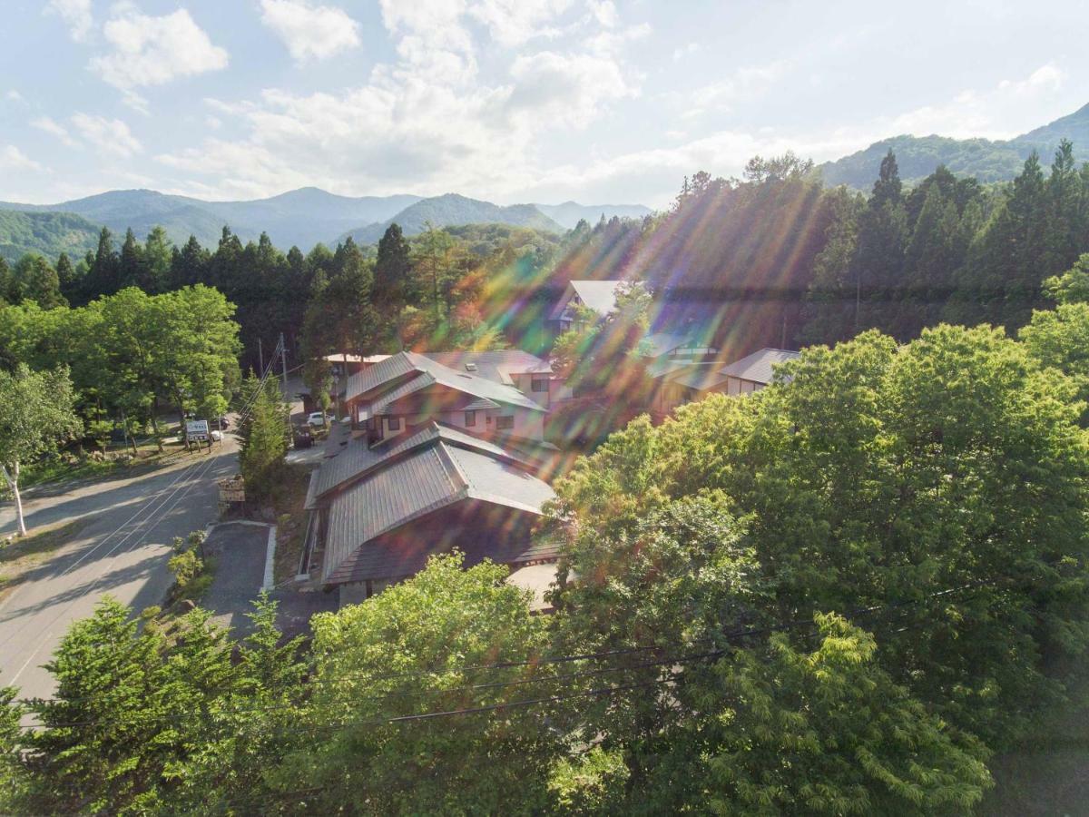 Готель 祭畤温泉かみくら Ітіносекі Екстер'єр фото